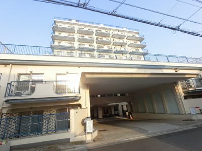 【外観】 | 大森山王リハイム | 東南角部屋につき採光良好。足音等階下の心配のない1階住居につき子育てにも適した住環境です♪