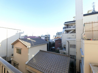 【展望】 | 5階建て3階部分、バルコニーからの眺望です。