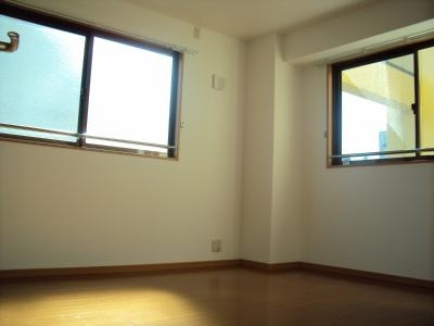 アパルトマン505の子供部屋|洋室6.8帖