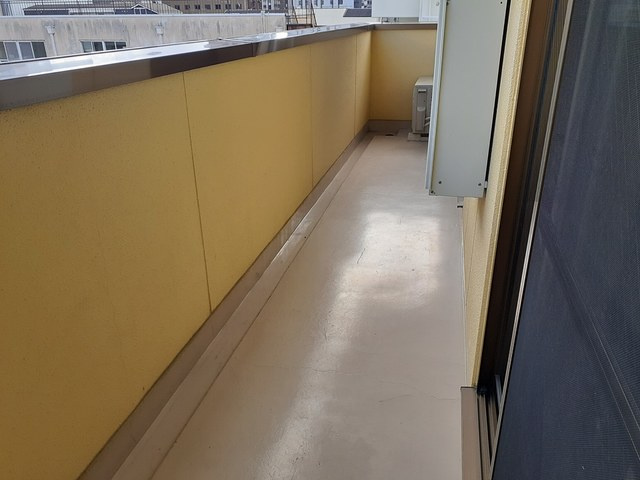 アパルトマン505のバルコニー