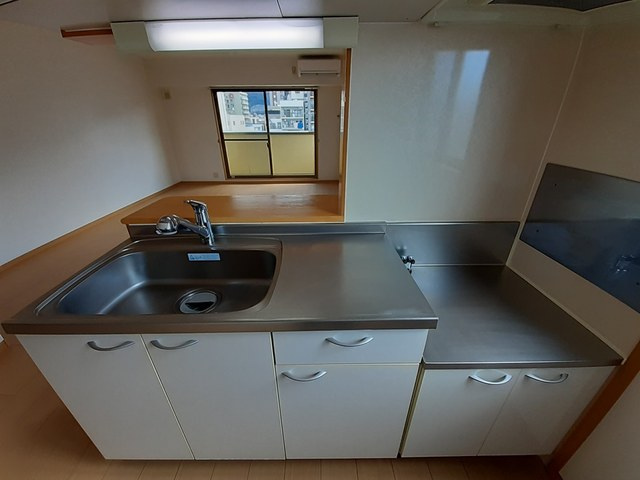 アパルトマン505のキッチン