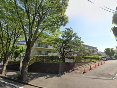 【外観】 | 宮崎台バーズビレジC棟 | 専有面積70.33平米の2LDK！東急田園都市線「宮崎台」駅徒歩4分！忙しい朝が助かる立地、暮らしにゆとりが生まれます♪