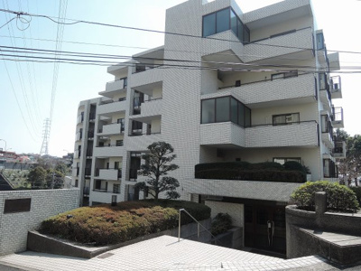 【外観】 | たまプラーザ美しが丘スカイマンションC棟 | 専有面積65.94平米の3LDK+W！東急田園都市線「たまプラーザ」駅徒歩6分・「鷺沼」駅徒歩12分と好立地！