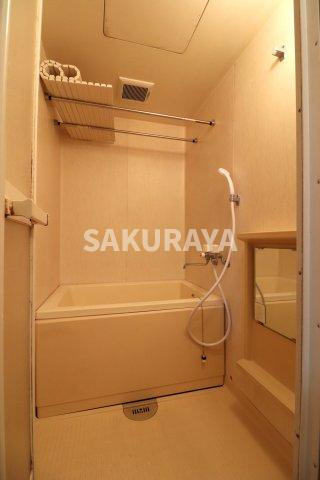 エスポワールMITAの浴室|2023年撮影。