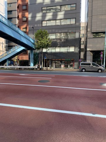 三秀ビルの周辺