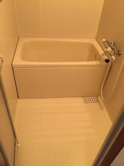 【浴室】 | パールスクエア　 | 落ち着いた色調のトイレです
