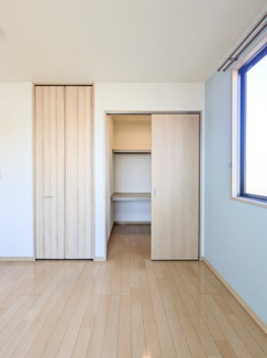 【洋室】 | アベニューＡ棟 | 洋室　WIC（ウォークインクローゼット）