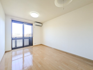 【居間・リビング】 | アベニューＡ棟 | LDK（リビングダイニングキッチン）