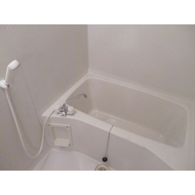 【浴室】 | サープラスリッパーⅡ | コンパクトで使いやすいお風呂です