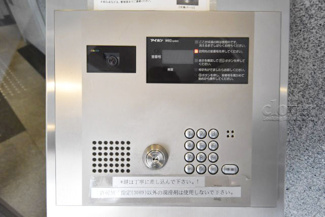 【エントランス】 | オートロック完備