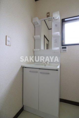 ヤングフォレスト2の独立洗面台