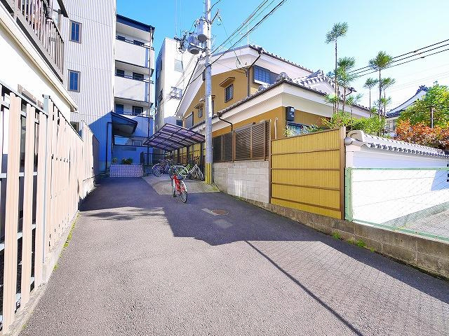 メゾンラポールのその他共用部分|情緒溢れる素敵な共有スペース。