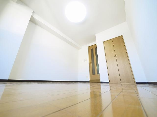 メゾンラポールの寝室|使い勝手のいい寝室です