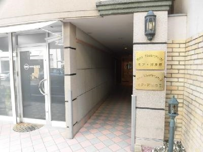 More河原町Ⅱ（モア河原町Ⅱ）のエントランス