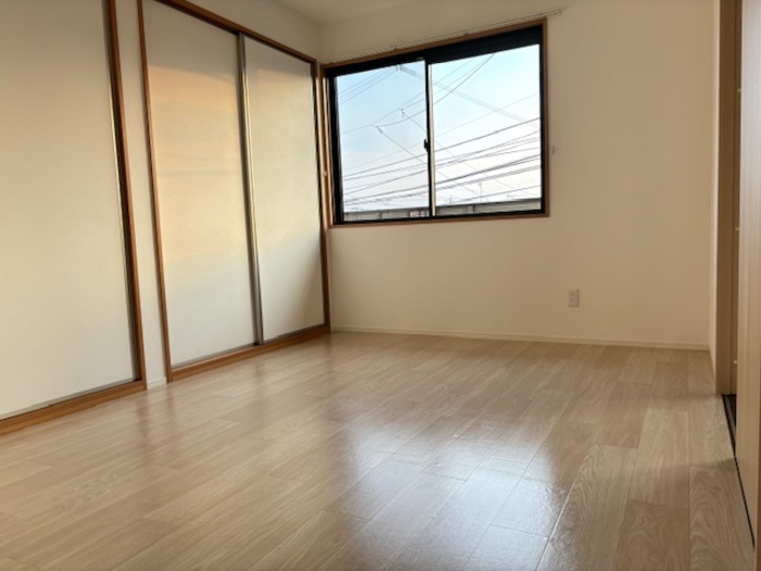 セジュールシャンスⅡ B棟の洋室|きれいな洋室です