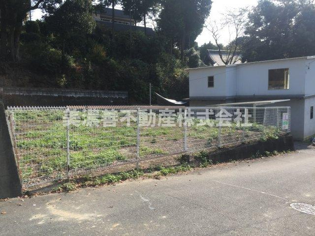 ４３３０１　岐阜市長良雄総土地の外観