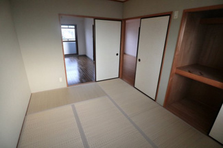 【寝室】 | ココ川崎