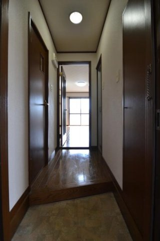 ピアーチェ新庄の玄関