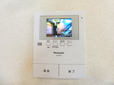 【セキュリティ】 | オーソネタウンハウス十番館 | 防犯対策に有効なカメラ付きインターホン！録画機能が付いているので留守中の訪問者まで確認できます♪