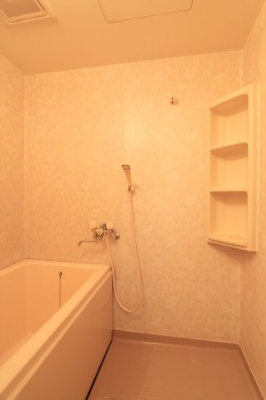 【浴室】 | セリーシア葛城Ａ | 日々の疲れを癒すお風呂付です