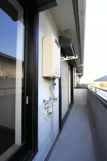 【バルコニー】 | セリーシア葛城Ａ | バルコニー付きです