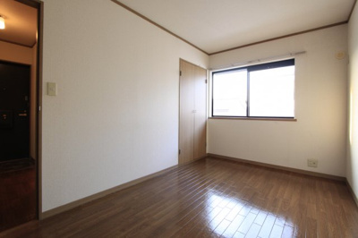 【洋室】 | セリーシア葛城Ａ | きれいな洋室です