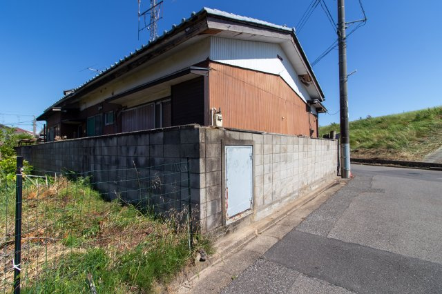 足利市岩井町の売地の外観|開放感あふれる角地