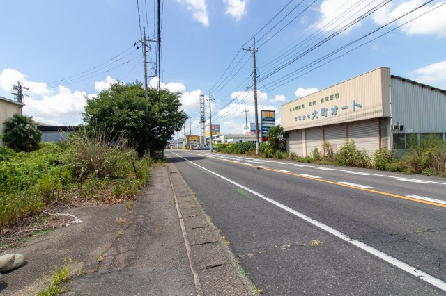 【前面道路含む現地写真】の画像