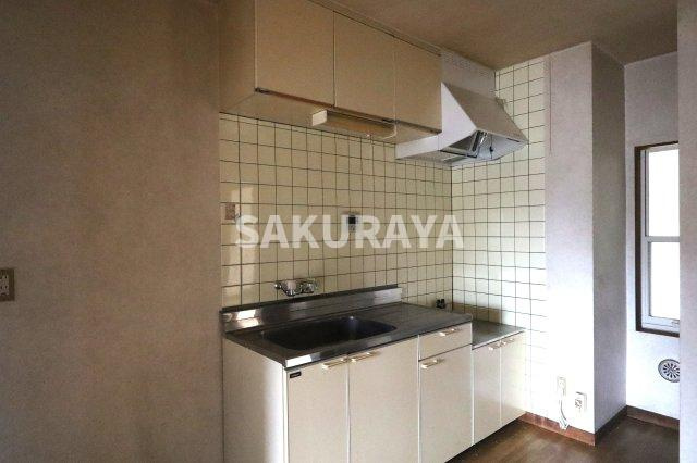 進峰マンションA棟のキッチン