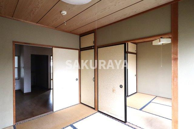 進峰マンションA棟の和室