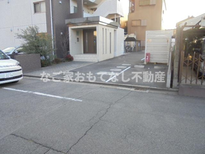 【駐車場】 | ペリート | ペリート　お問合せはなご家おもてなし不動産へ。