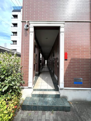 【エントランス】 | ペルルラヴィ