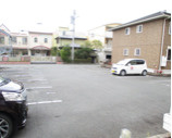モンテカスカーダA棟の駐車場|駐車場に車を止められます