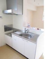 モンテカスカーダA棟のキッチン|キッチンでお料理をお楽しみください