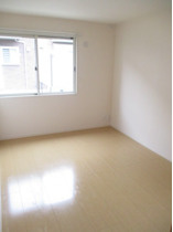 モンテカスカーダA棟の寝室|落ち着いて過ごせるお部屋なので、寝室にいかがでしょうか