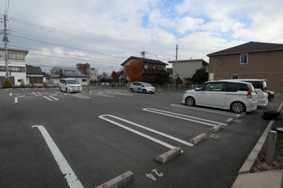 【駐車場】 | リバーコート
