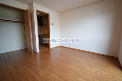 【寝室】 | グランシャリオ