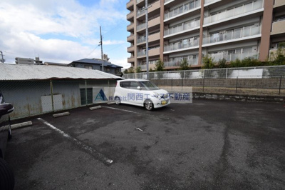 【駐車場】 | グランシャリオ