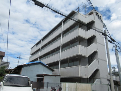 【外観】 | エトワールヴィル-R西楠風荘（鴻池新田賃貸） | 建物外観を気になさる方へ、見た目の良い物件です