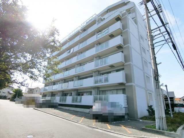 プレステージ明石松江の外観