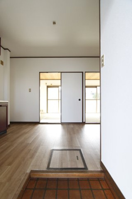 【玄関】 | コスモハイツリゾ | 玄関です