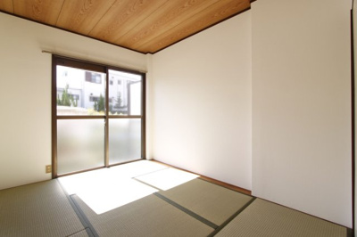 【和室】 | コスモハイツリゾ | 和室ならではの温かな和の空間で寛ぎの時間を過ごせます