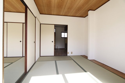 【和室】 | コスモハイツリゾ | 日本らしい落ち着いた雰囲気の和室です