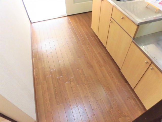 SurplusⅠSky　hills　B棟のキッチン|イメージ写真