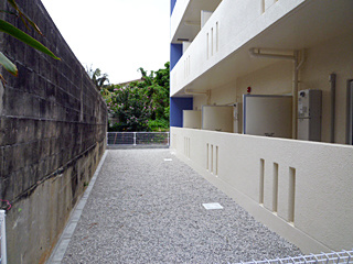 【エントランス】 | キャンパス沖国