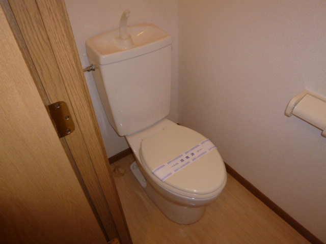 コンフォート東塚Ｂのトイレ