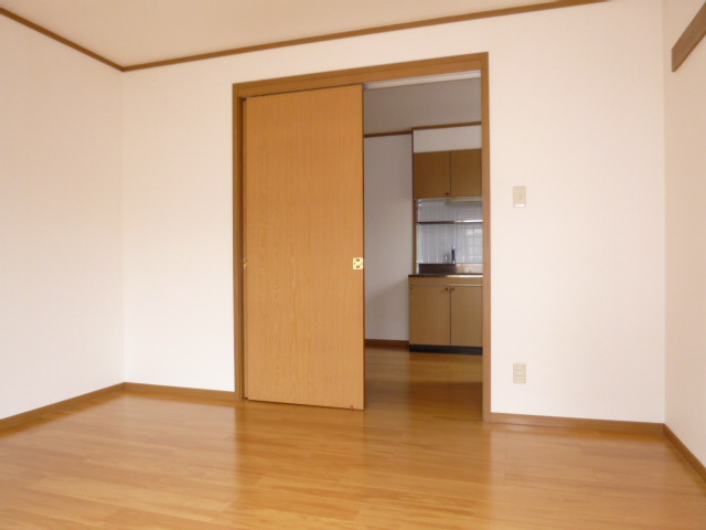 コンフォート東塚Ｂの居間・リビング