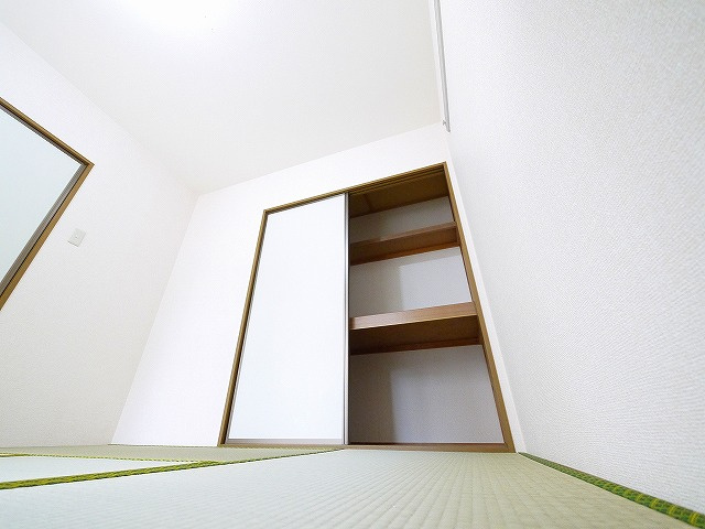 ヴェルリバージュの収納|便利な収納スペースです