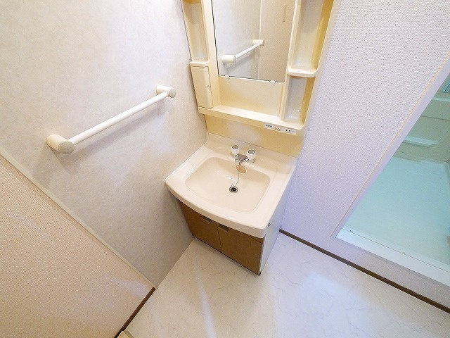 ヴェルリバージュの洗面所|洗面所です