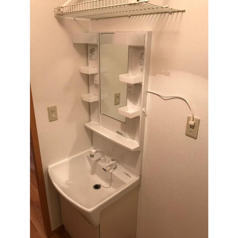 ミリカ・ルブラの洗面所|参考、同建物・同間取りの号室